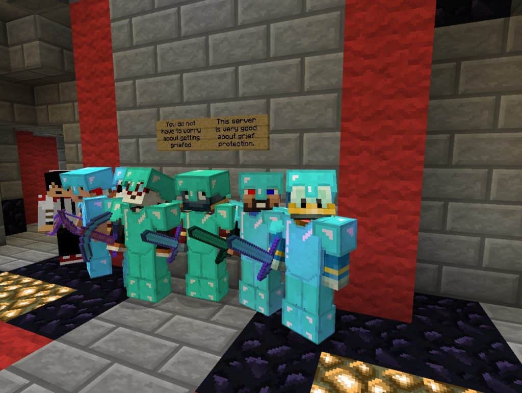 Plusieurs personnages Minecraft